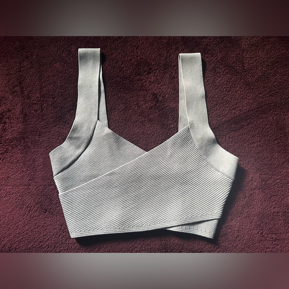 (NWOT) Aritzia Babaton Sculpt Knit Greek Tank, Ashen, Women’s XS